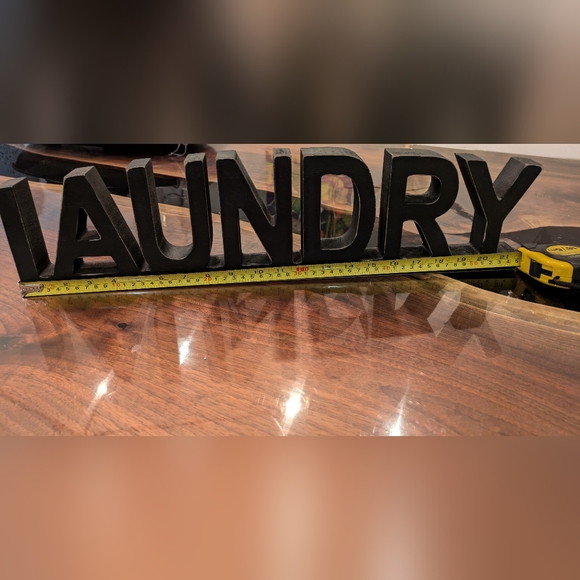 Wood standing sign - Laundry - Picture 2 of 4